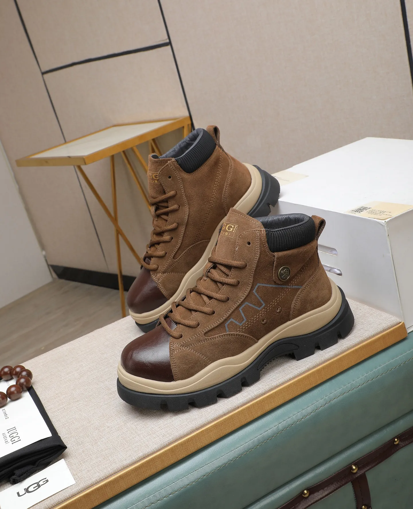 Men's shoes 💰640 IUGGI new retro presbyopia men's shoes, casual and versatile, full of high-end sense, fashionable, luxury and personalized style, joint style, retro presbyopia factor, full of handsome style, first layer suede cowhide, lining wool, rubber outsole, light and non-slip size: 39-44